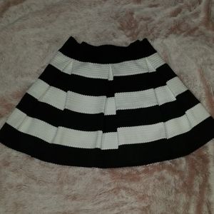 Touch Me Pleated Skirt